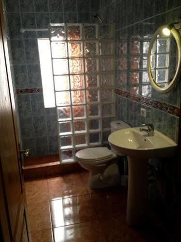 Pension Casa Blanca Лос Кристианос Екстериор снимка