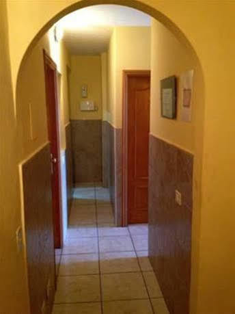 Pension Casa Blanca Лос Кристианос Екстериор снимка